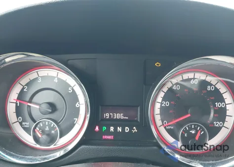 2016 Chrysler Town & Country Touring from USA, damaged, VIN 2C4RC1BG7GR185579